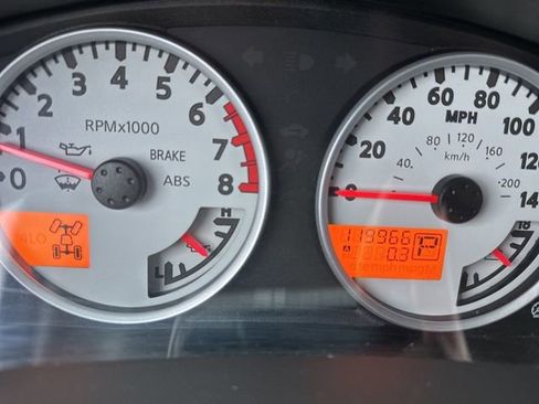 Used 2015 Nissan Frontier PRO-4X w/ Pro-4x Luxury Package image 15