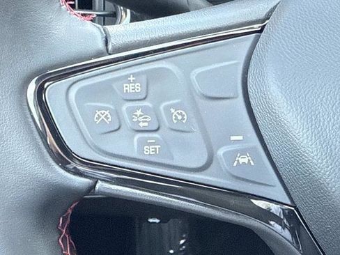 Used 2023 Chevrolet Equinox RS AWD/4WD image 12