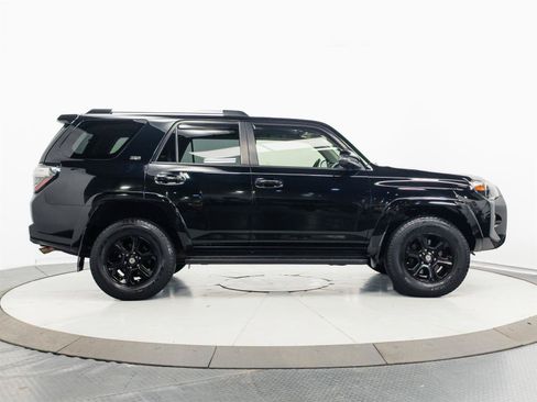 Used 2020 Toyota 4Runner SR5 Premium AWD/4WD image 12