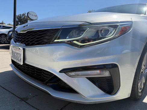 Used 2020 Kia Optima LX FWD image 17