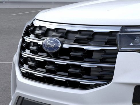 New 2026 Ford Explorer Active w/ Active Comfort Package image 17