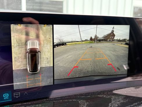 New 2026 Cadillac Escalade IQ Sport 1 w/ LPO, Floor Liner Package image 33