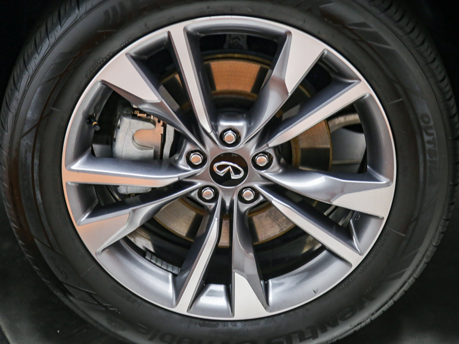 Used 2022 INFINITI QX60 Luxe w/ Cargo Package FWD image 9