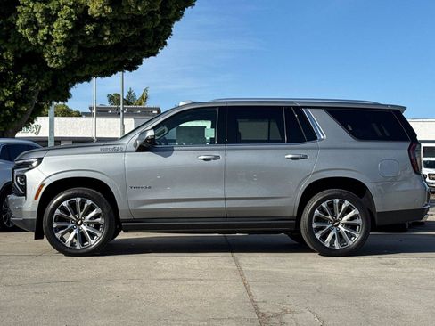 New 2026 Chevrolet Tahoe High Country AWD/4WD image 12