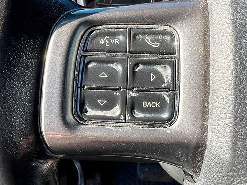 Used 2019 Dodge Journey Crossroad FWD image 22