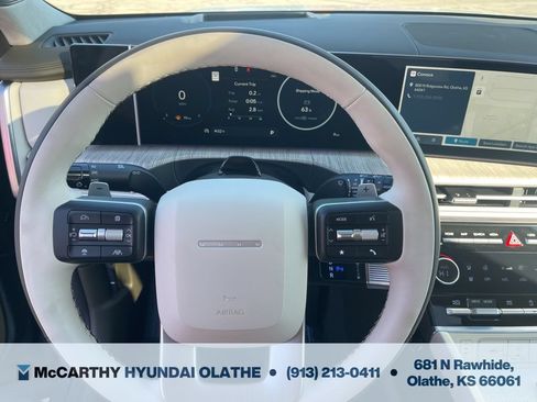 Used 2025 Hyundai Santa Fe Calligraphy AWD/4WD image 6