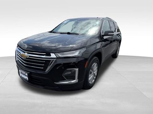 Certified 2023 Chevrolet Traverse LT FWD image 2