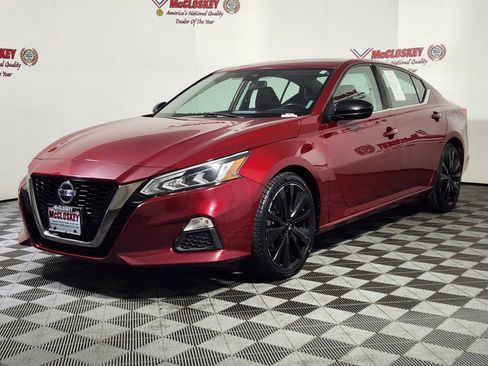 Used 2021 Nissan Altima 2.5 SR image 3