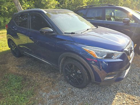 Used 2020 Nissan Kicks SR FWD image 4