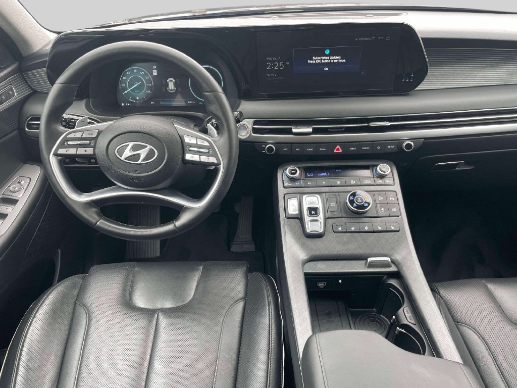 Used 2023 Hyundai Palisade Limited AWD/4WD image 14