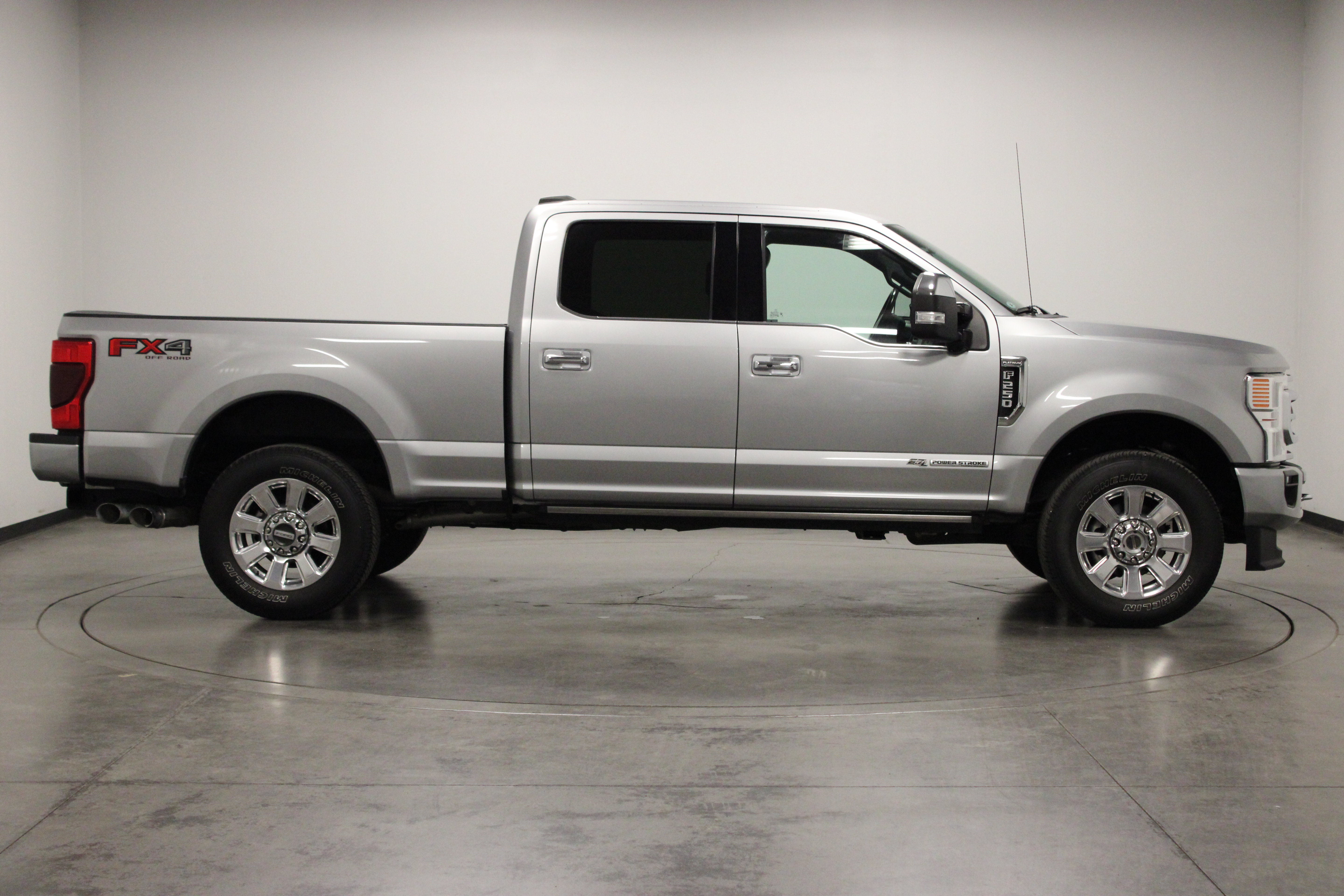 Used 2020 Ford F250 Platinum AWD/4WD image 9
