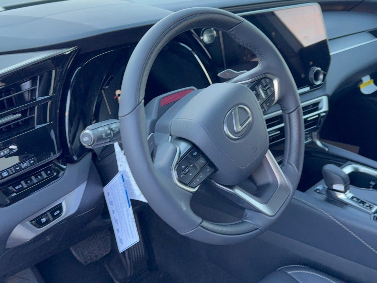 New 2026 Lexus RX 350h w/ Convenience Package AWD/4WD image 4