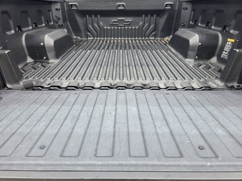 Used 2024 Chevrolet Silverado 1500 LT AWD/4WD image 26