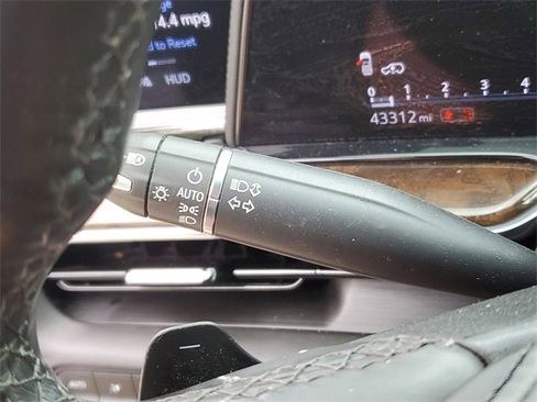 Certified 2023 Cadillac Escalade Sport Platinum image 14