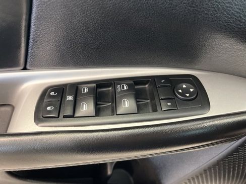 Used 2012 Dodge Journey SXT w/ Popular Equipment Group image 14