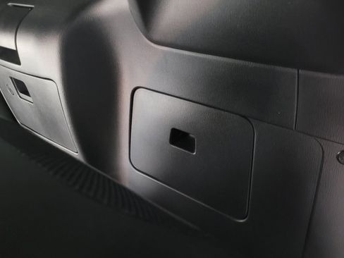 Used 2016 MAZDA MX-5 Miata Club image 18