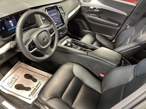 Certified 2023 Volvo XC90 B5 Core w/ Climate Package AWD/4WD image 14
