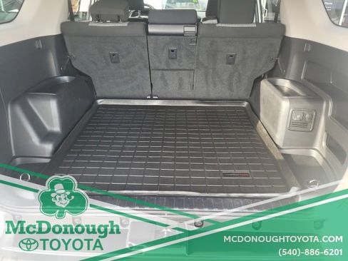 Used 2016 Toyota 4Runner SR5 image 21