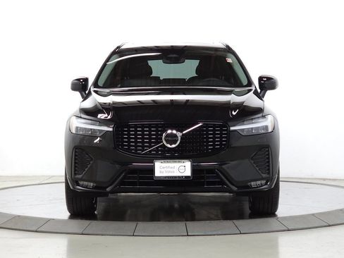 Certified 2025 Volvo XC60 B5 Core AWD/4WD image 2