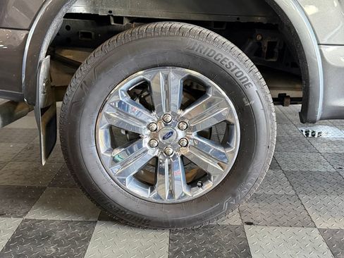 Used 2020 Ford F150 Lariat w/ Equipment Group 502A Luxury AWD/4WD image 32