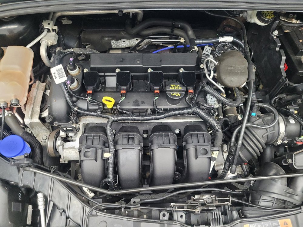 Used 2014 Ford Focus SE w/ SE Winter Package FWD image 30