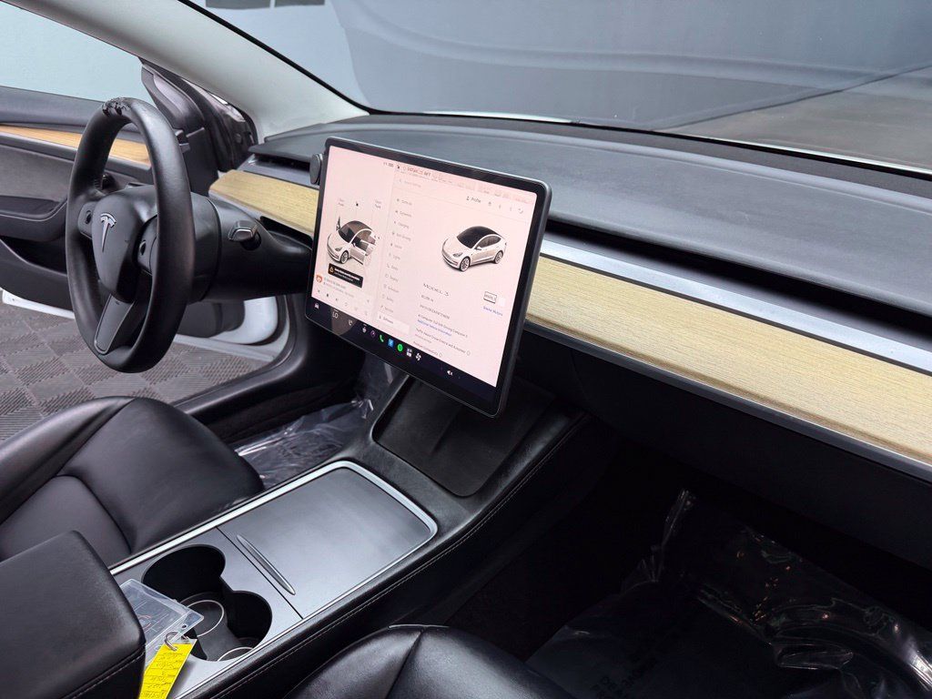 Used 2022 Tesla Model 3 RWD image 46