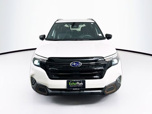 Used 2025 Subaru Forester Sport AWD/4WD image 2