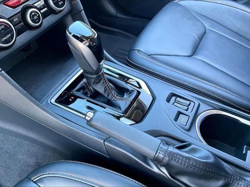 Used 2019 Subaru Crosstrek 2.0i Limited w/ Moonroof Package w/Navigation image 16