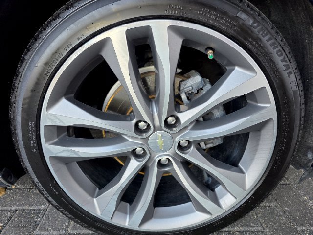Used 2019 Chevrolet Malibu Premier w/ Sun and Wheel Package FWD image 7