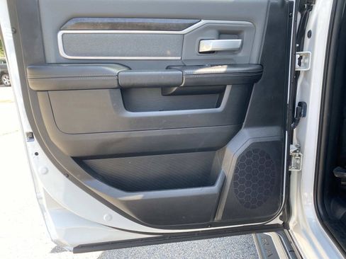 Used 2019 RAM 2500 Big Horn AWD/4WD image 20