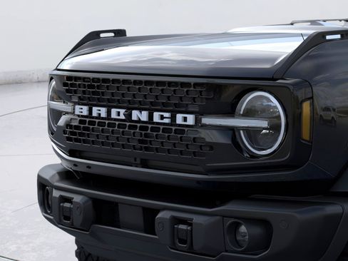 New 2026 Ford Bronco Badlands AWD/4WD image 19