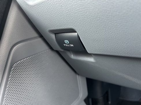 Used 2024 Ford F250 XL image 19