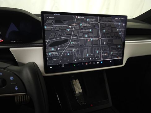 Used 2023 Tesla Model X Plaid AWD/4WD image 22
