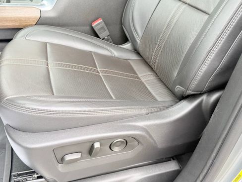 Used 2023 Chevrolet Silverado 1500 High Country w/ High Country Premium Package image 44