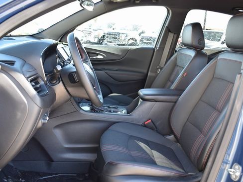 Used 2024 Chevrolet Equinox RS w/ LPO, Floor Liner Package image 7