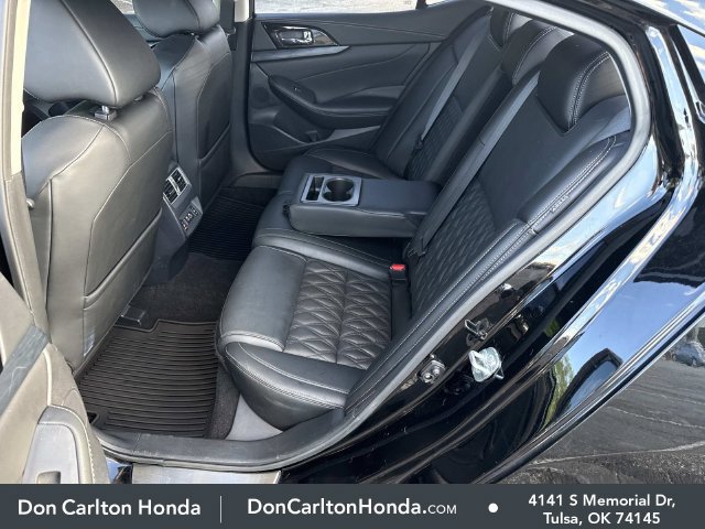 Used 2023 Nissan Maxima Platinum w/ Sport Mat Group FWD image 15
