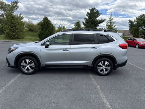 Used 2023 Subaru Ascent Premium w/ Convenience Package AWD/4WD image 23