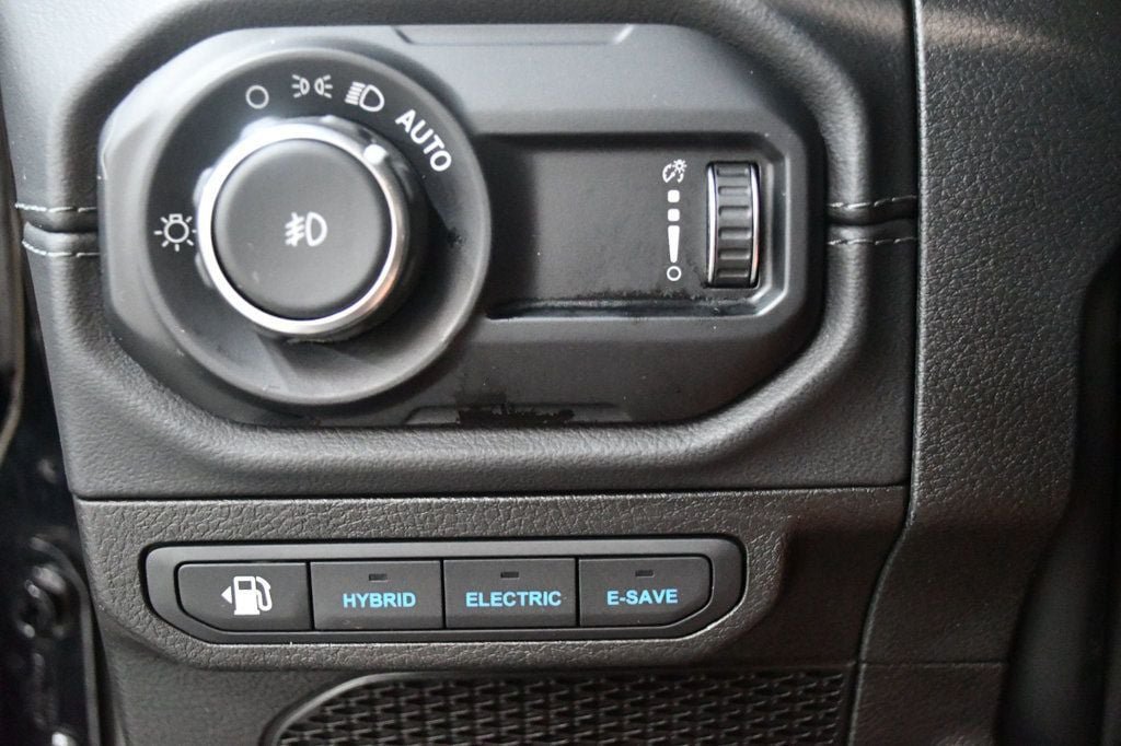 Used 2024 Jeep Wrangler High Altitude AWD/4WD image 73