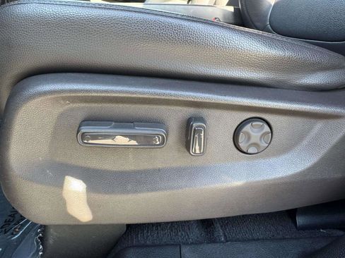 Used 2019 Honda Odyssey Touring image 23