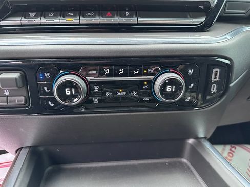 Used 2024 Chevrolet Silverado 2500 High Country AWD/4WD image 16