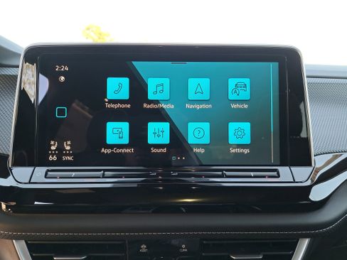 New 2026 Volkswagen Atlas Cross Sport SEL Premium R-Line AWD/4WD image 23