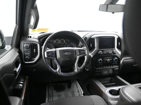 Used 2020 Chevrolet Silverado 1500 LT Trail Boss AWD/4WD image 14