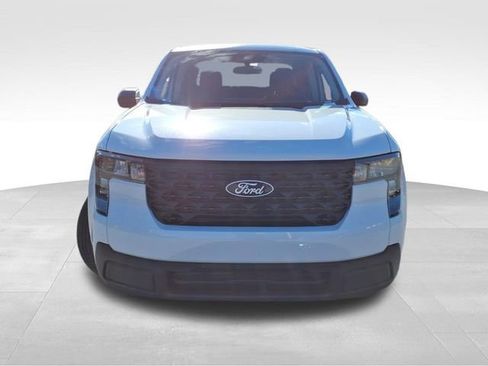 New 2025 Ford Maverick XL image 14