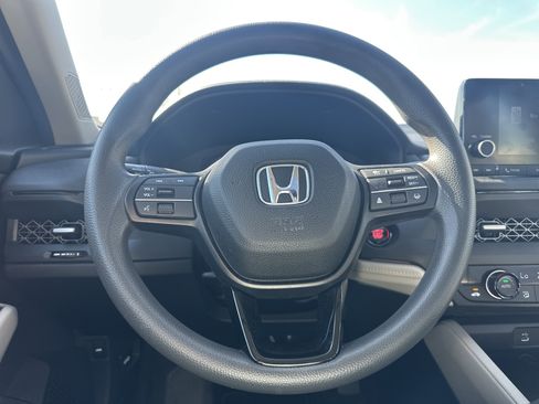 Certified 2023 Honda Accord EX image 18