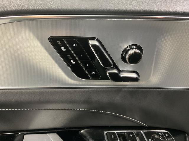 Used 2024 Cadillac Lyriq Tech w/ Driver Assist Package AWD/4WD image 14