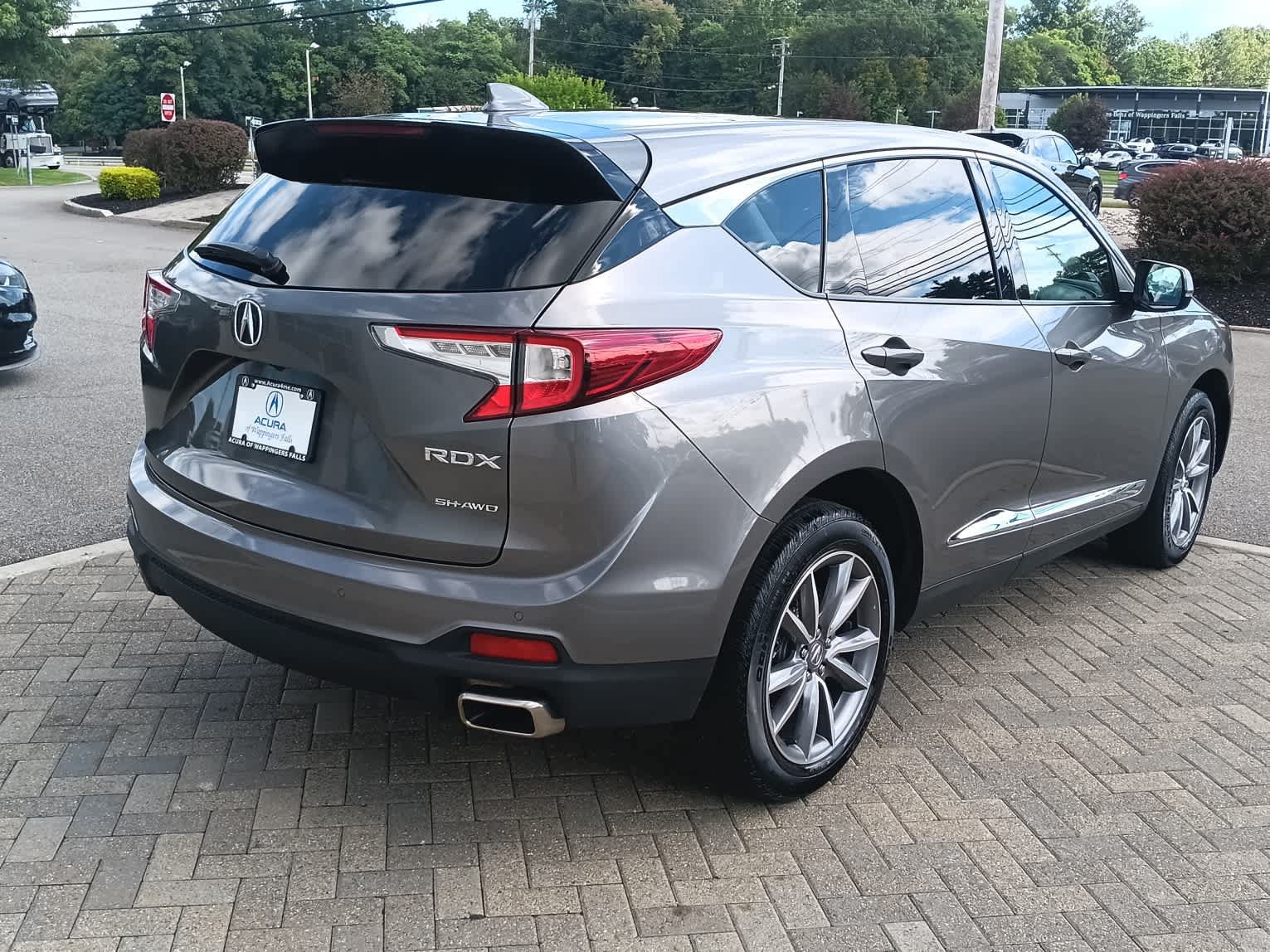 Used 2023 Acura RDX w/ Technology Package AWD/4WD image 5