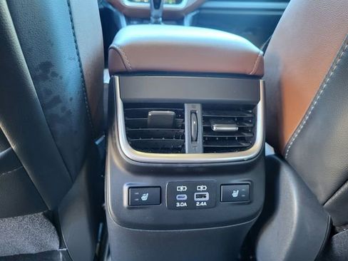 Used 2025 Subaru Outback Touring XT image 13