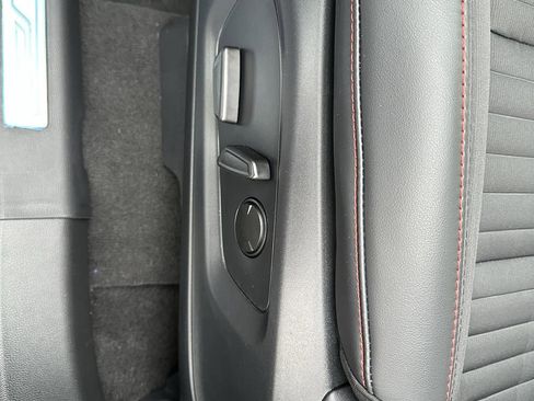 New 2026 Ford Explorer ST-Line w/ ST-Line Street Pack image 34