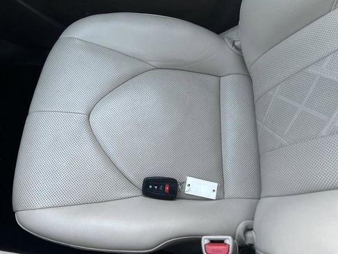 Used 2020 Toyota Highlander Platinum image 27