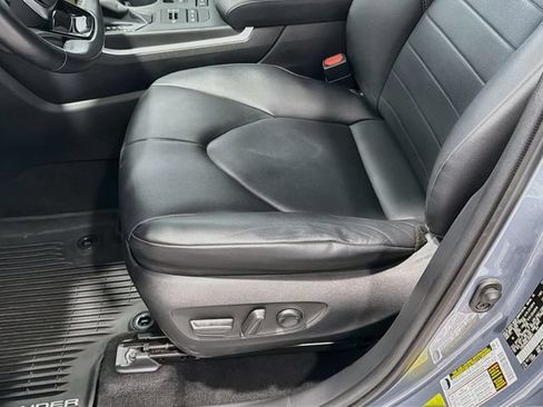 Certified 2020 Toyota Highlander XLE w/ Protection Package #3 AWD/4WD image 16